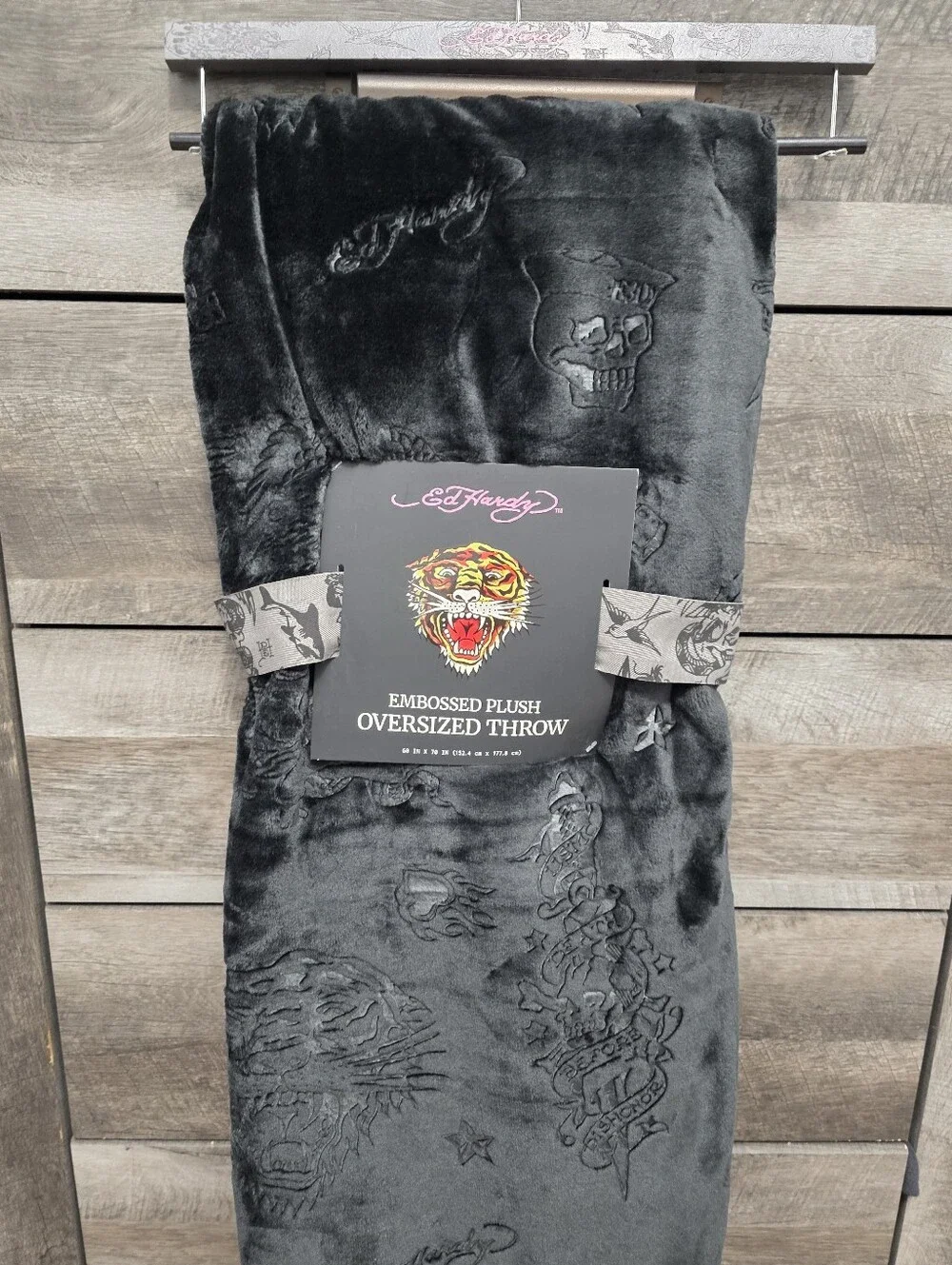Ed Hardy Tiger Oversized Black Embossed Throw Blanket New